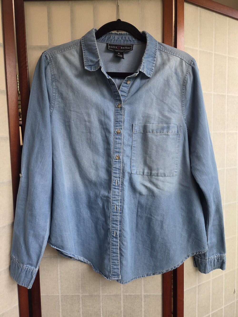 Polly & Esther Light Wash Chambray Denim Button Down Shirt XL Western Coastal